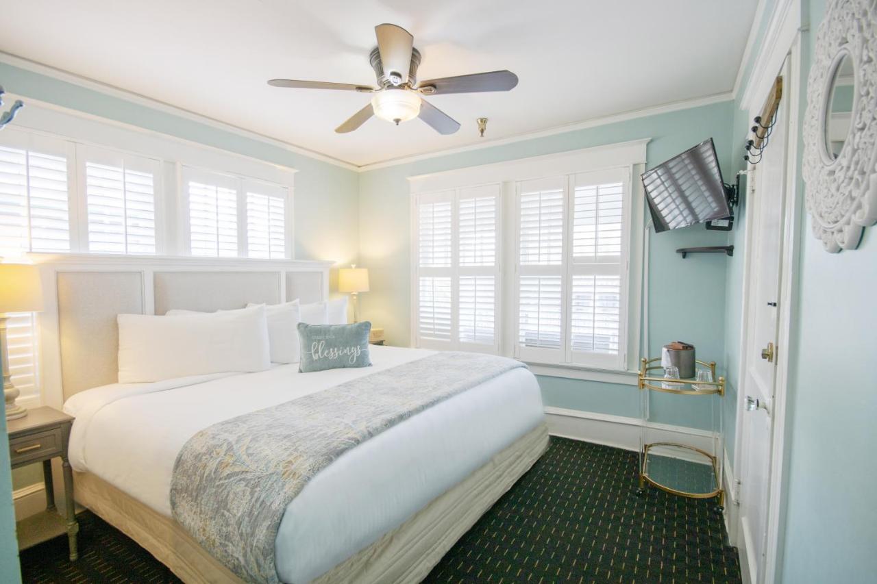  | Hemingway House Bed and Breakfast