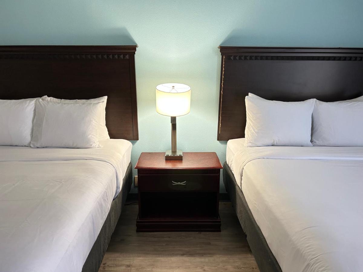 Double Queen Room at Clarion Inn and Suites Airport