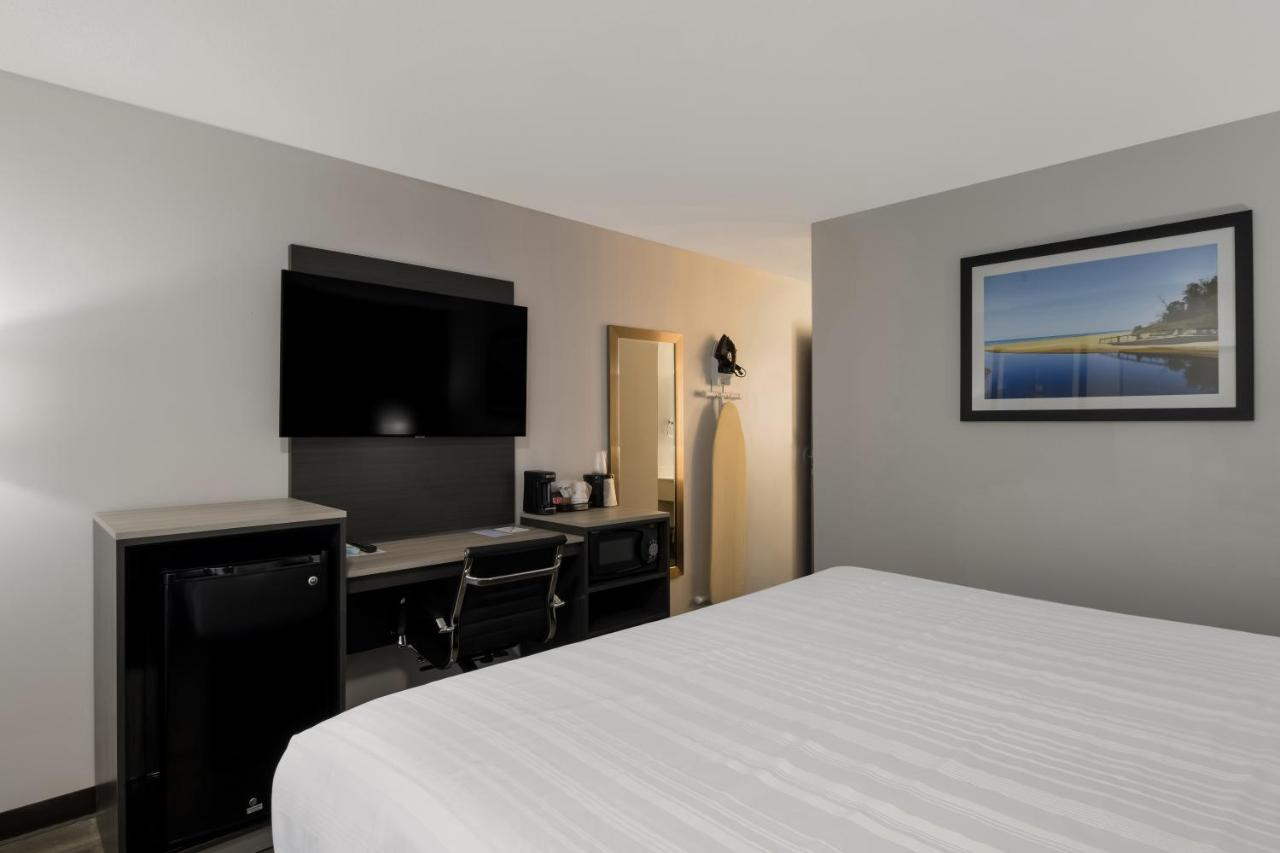  | SureStay Plus Hotel by Best Western South Bend Notre Dame