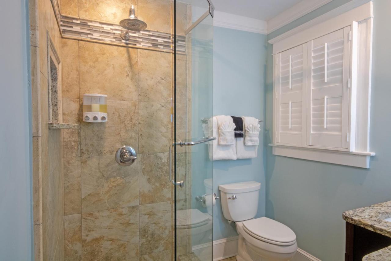 | Hemingway House Bed and Breakfast