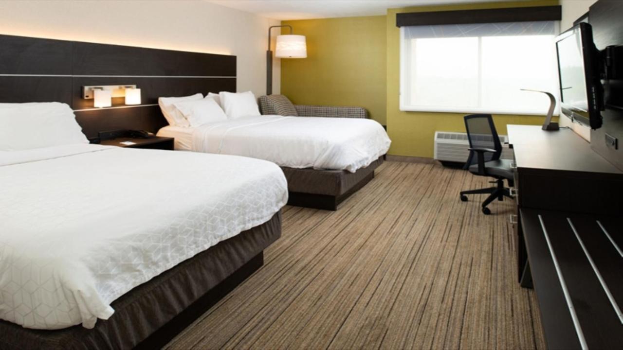 | Holiday Inn Express Cincinnati West, an IHG Hotel
