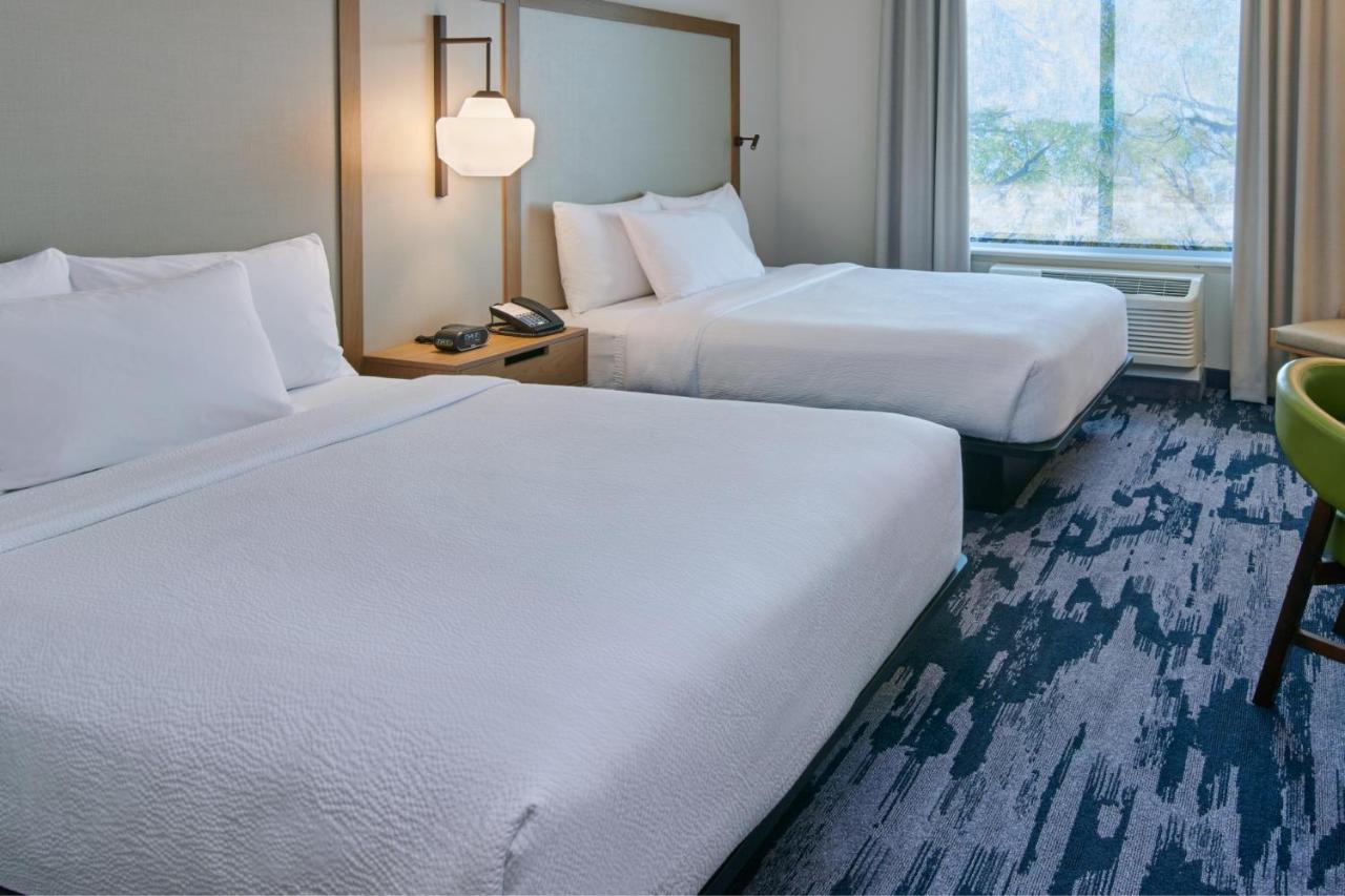 Guest room, 2 Queen at Fairfield Inn & Suites by Marriott Chicago O'Hare