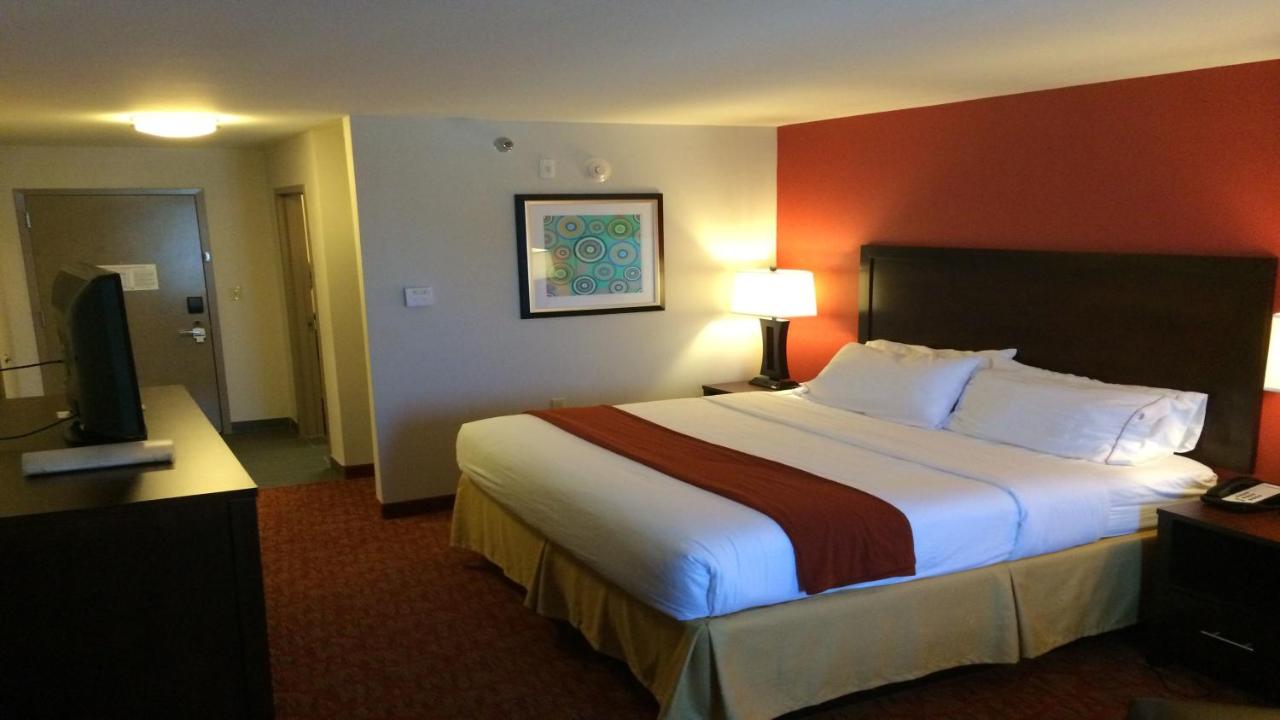 | Holiday Inn Guin, an IHG Hotel