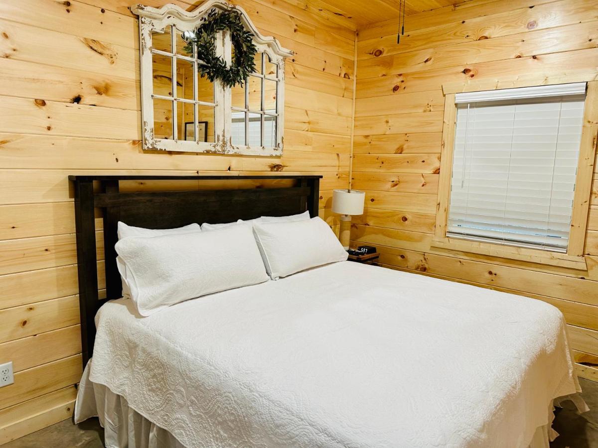 | Knotty Squirrel Cabins