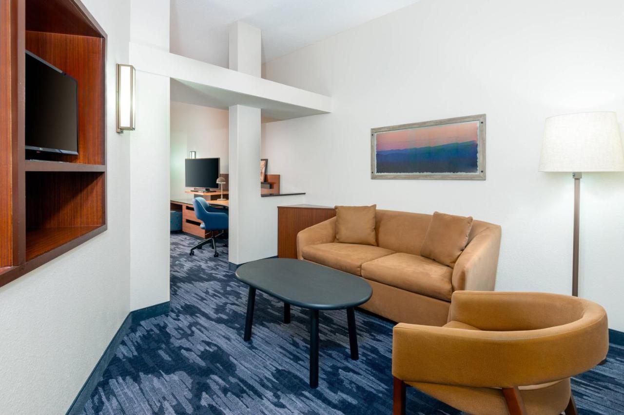King Studio with Sofa Bed at Fairfield Inn & Suites by Marriott Clearwater