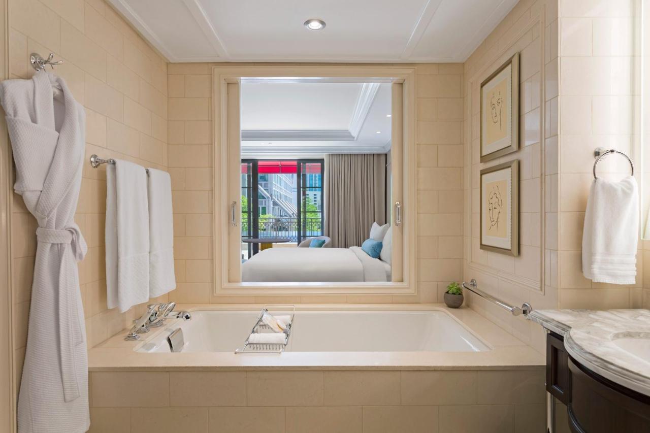 Superior, Guest room, 1 King at The St. Regis Atlanta