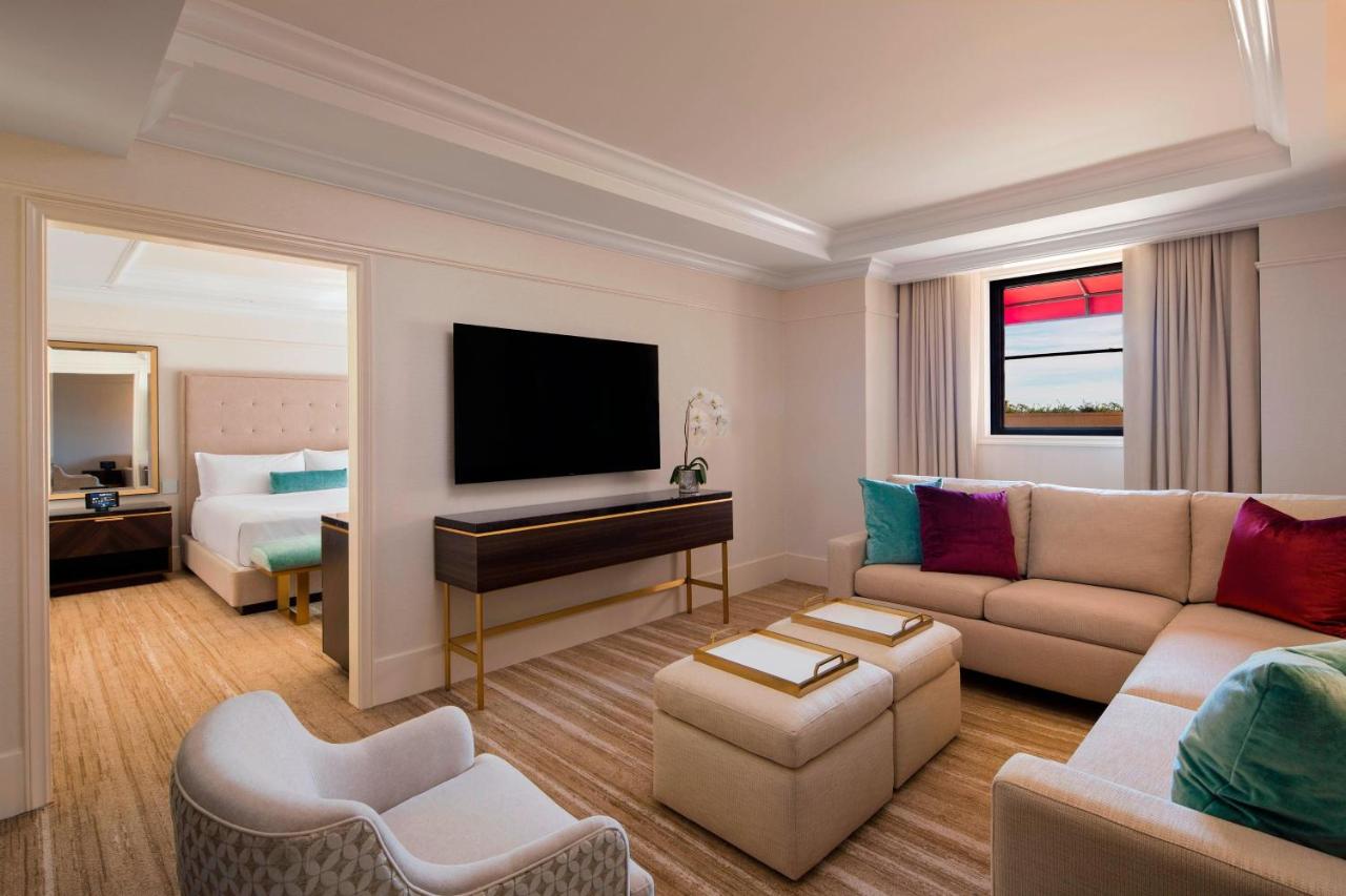 Caroline Astor Suite, Suite, 1 King, Pool view, Balcony at The St. Regis Atlanta