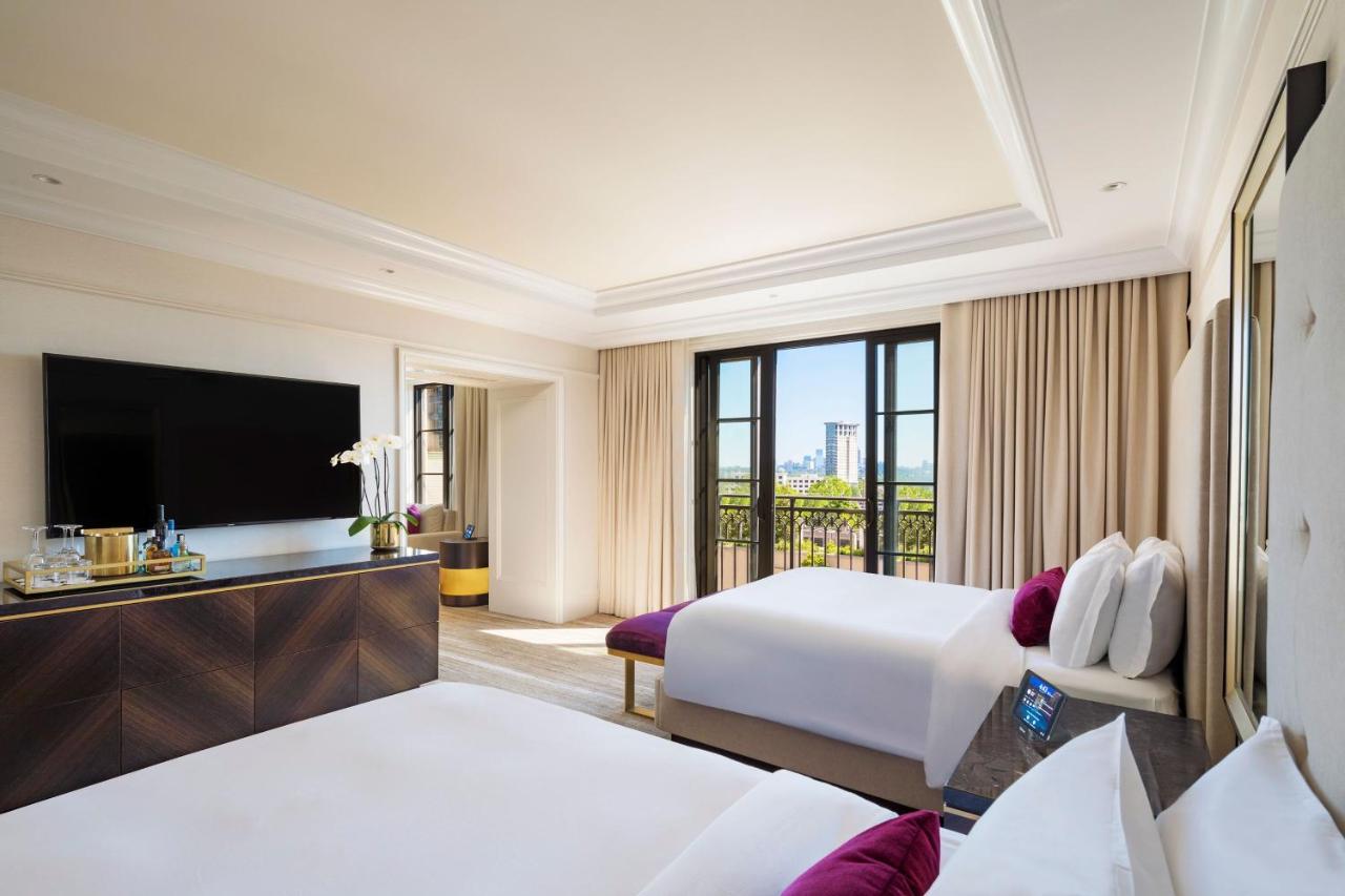 Metropolitan Suite, 1 Bedroom Suite, 2 Queen, Balcony at The St. Regis Atlanta