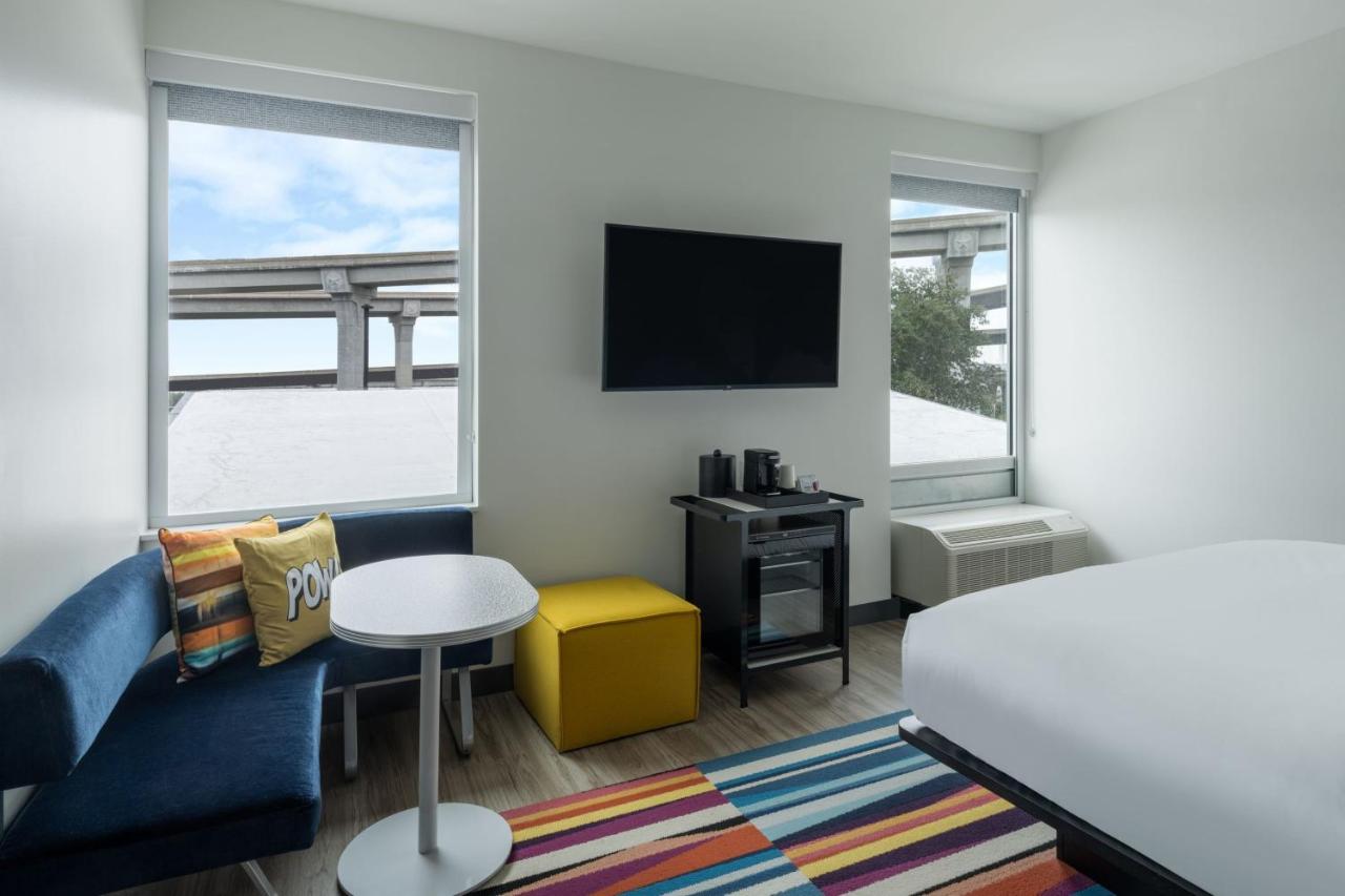 Savy Queen Room with Two Queen Beds at Aloft by Marriott Austin South