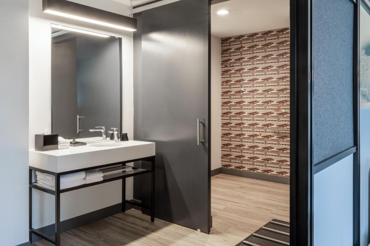 King Room - Hearing Accessible at Aloft by Marriott Austin South