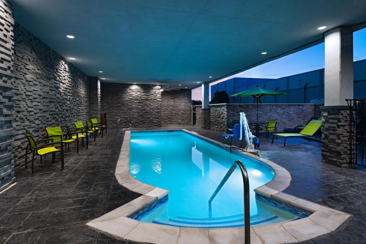 | SpringHill Suites by Marriott Austin Northwest Research Blvd