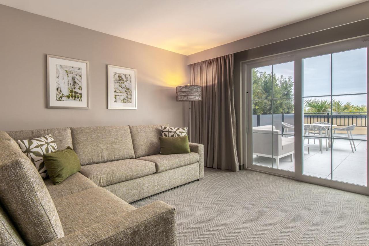 Queen Studio at Courtyard by Marriott Jekyll Island