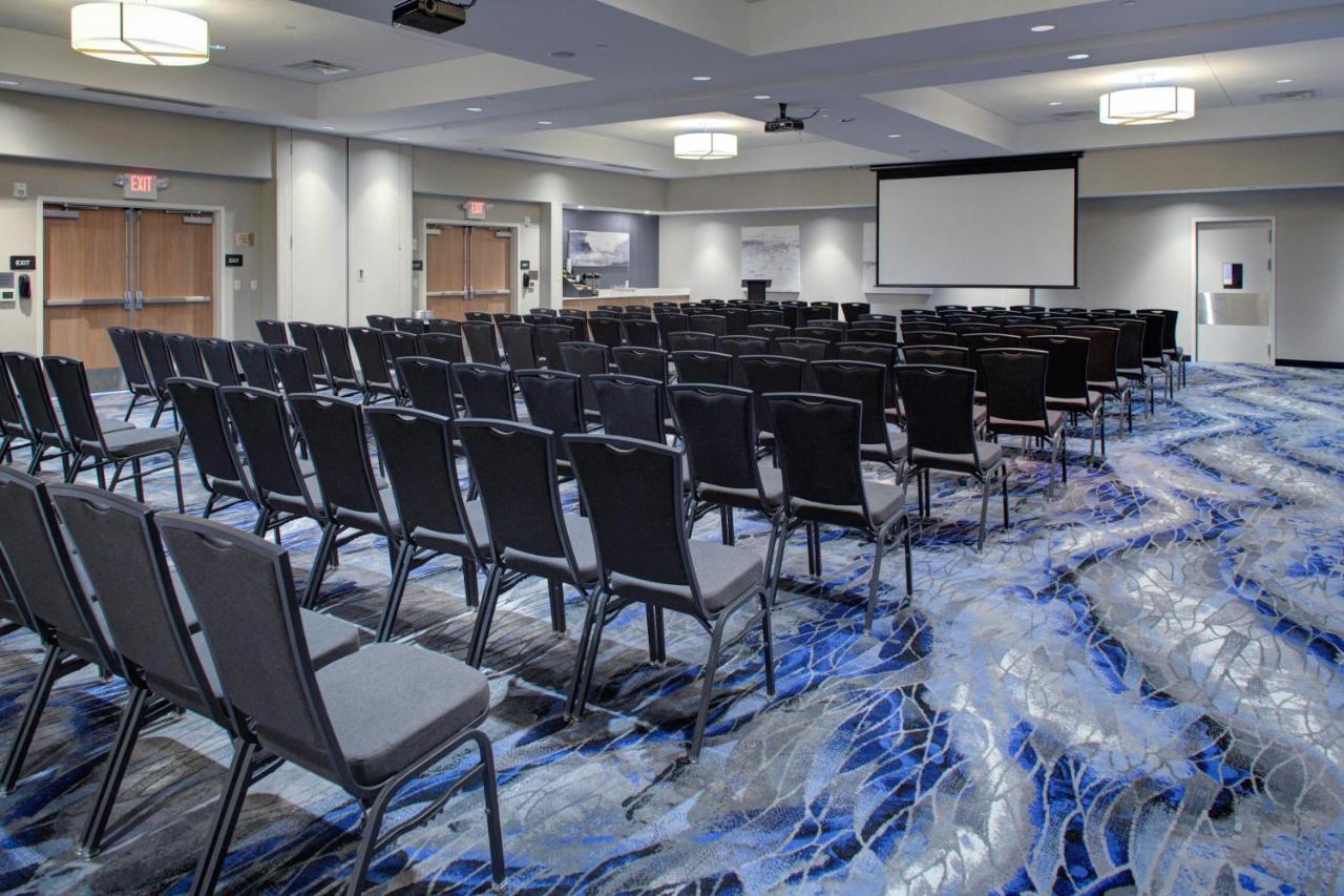| Fairfield Inn & Suites by Marriott Allentown West