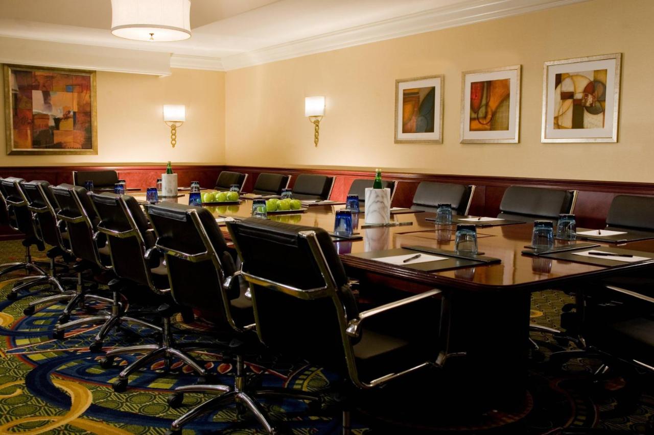  | Washington Dulles Airport Marriott
