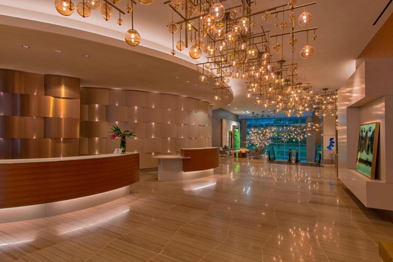 | The Westin At The Woodlands
