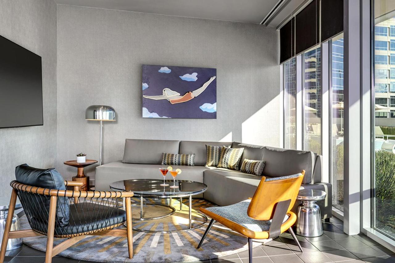 | The Westin At The Woodlands