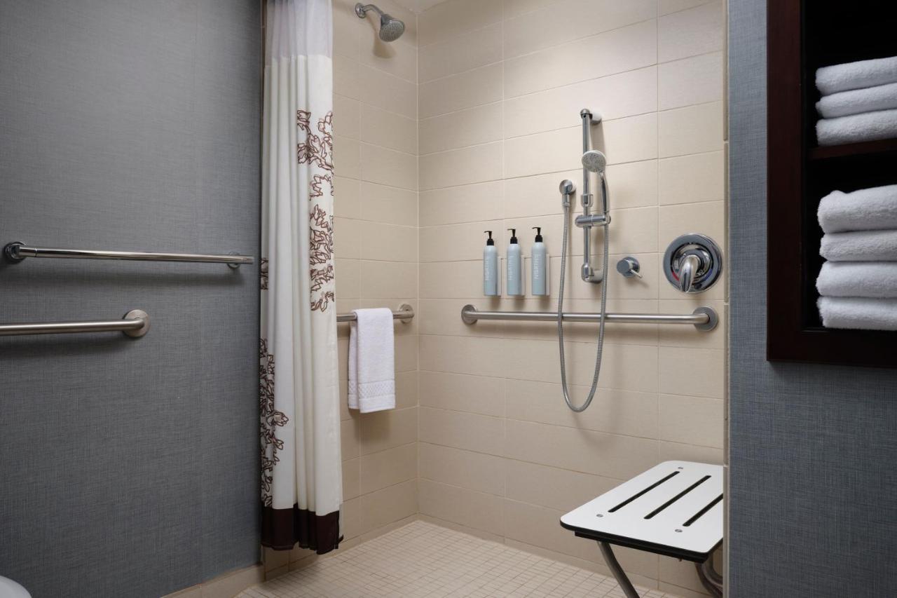 | Residence Inn by Marriott Grand Rapids Airport