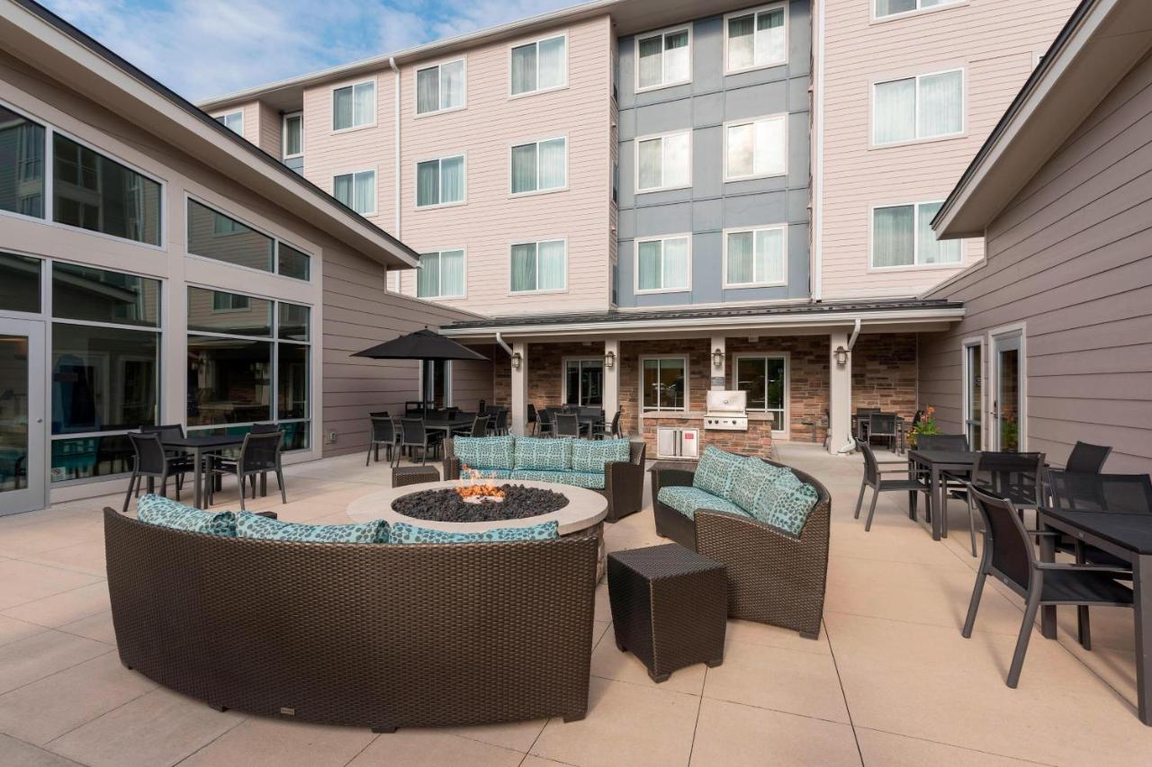 | Residence Inn by Marriott Grand Rapids Airport