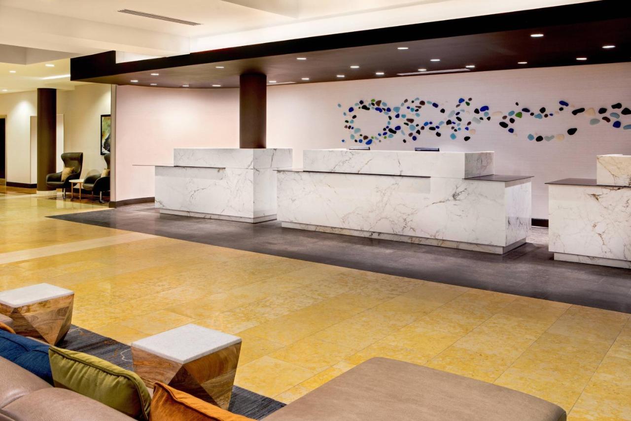 | Delta Hotels by Marriott Chesapeake Norfolk