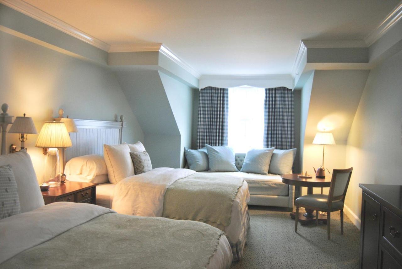 Queen Room at Woodstock Inn & Resort