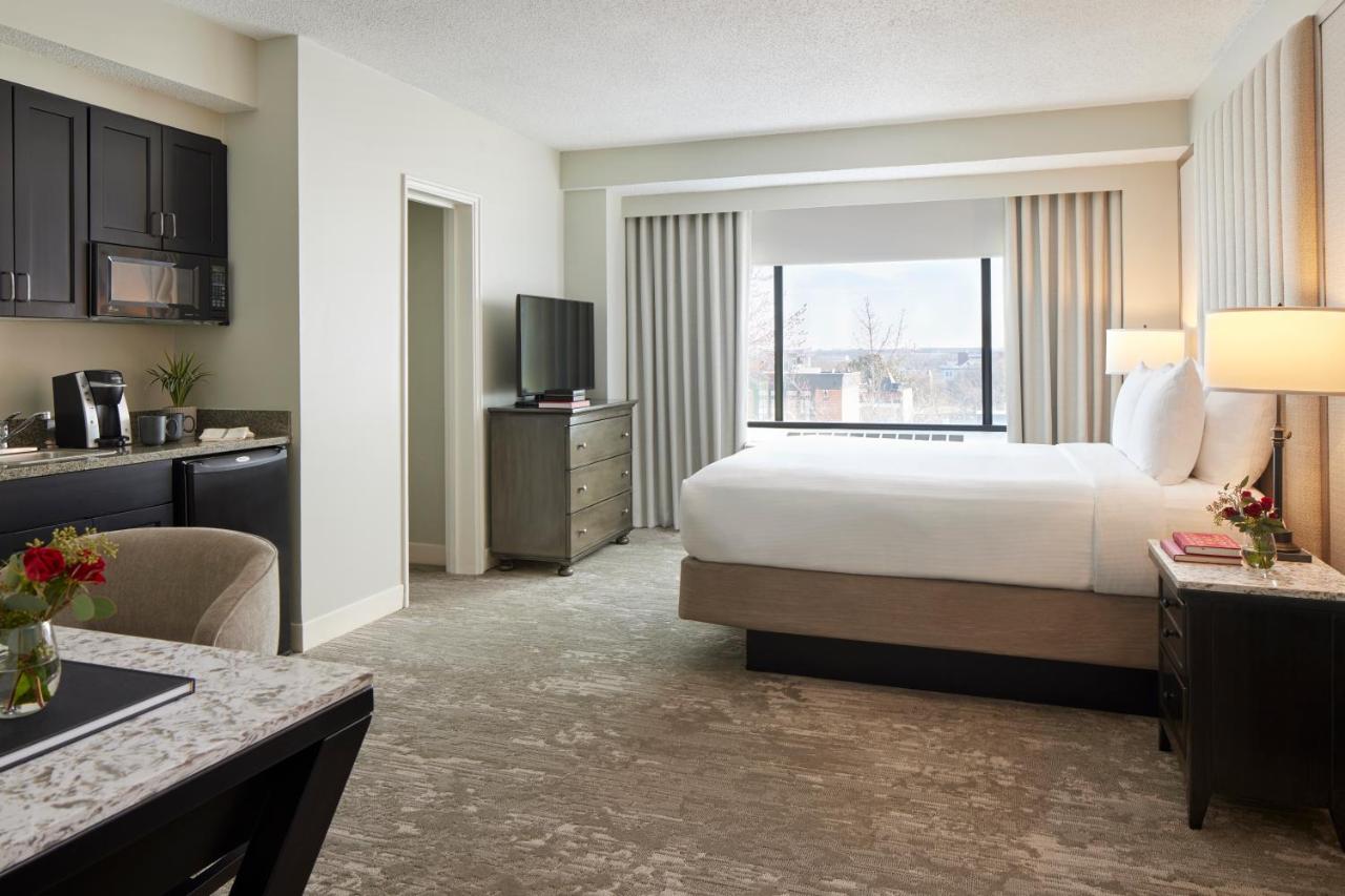 | Capitol Hill Hotel