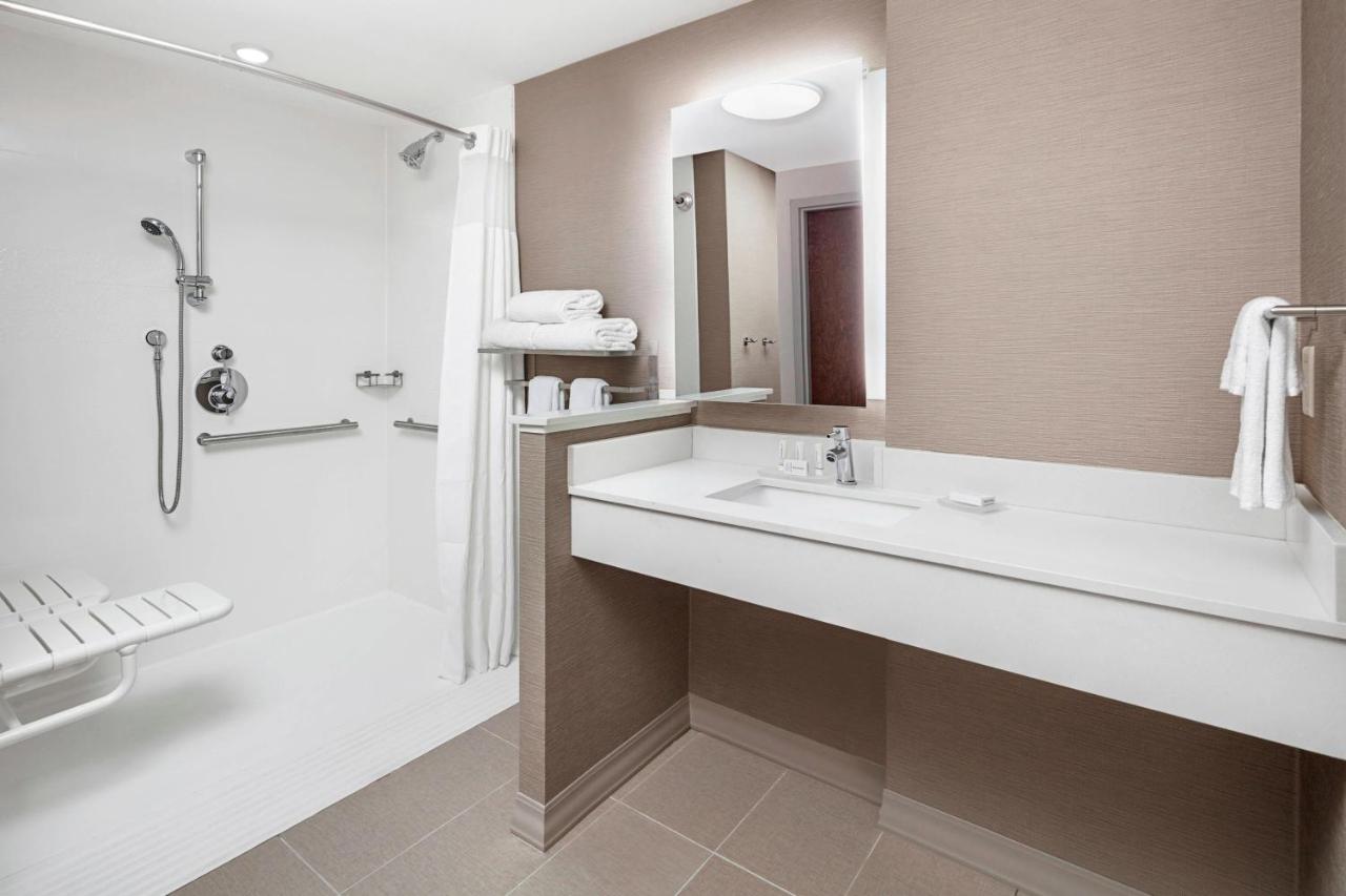 King Room with Balcony at Fairfield Inn & Suites by Marriott Ocean City