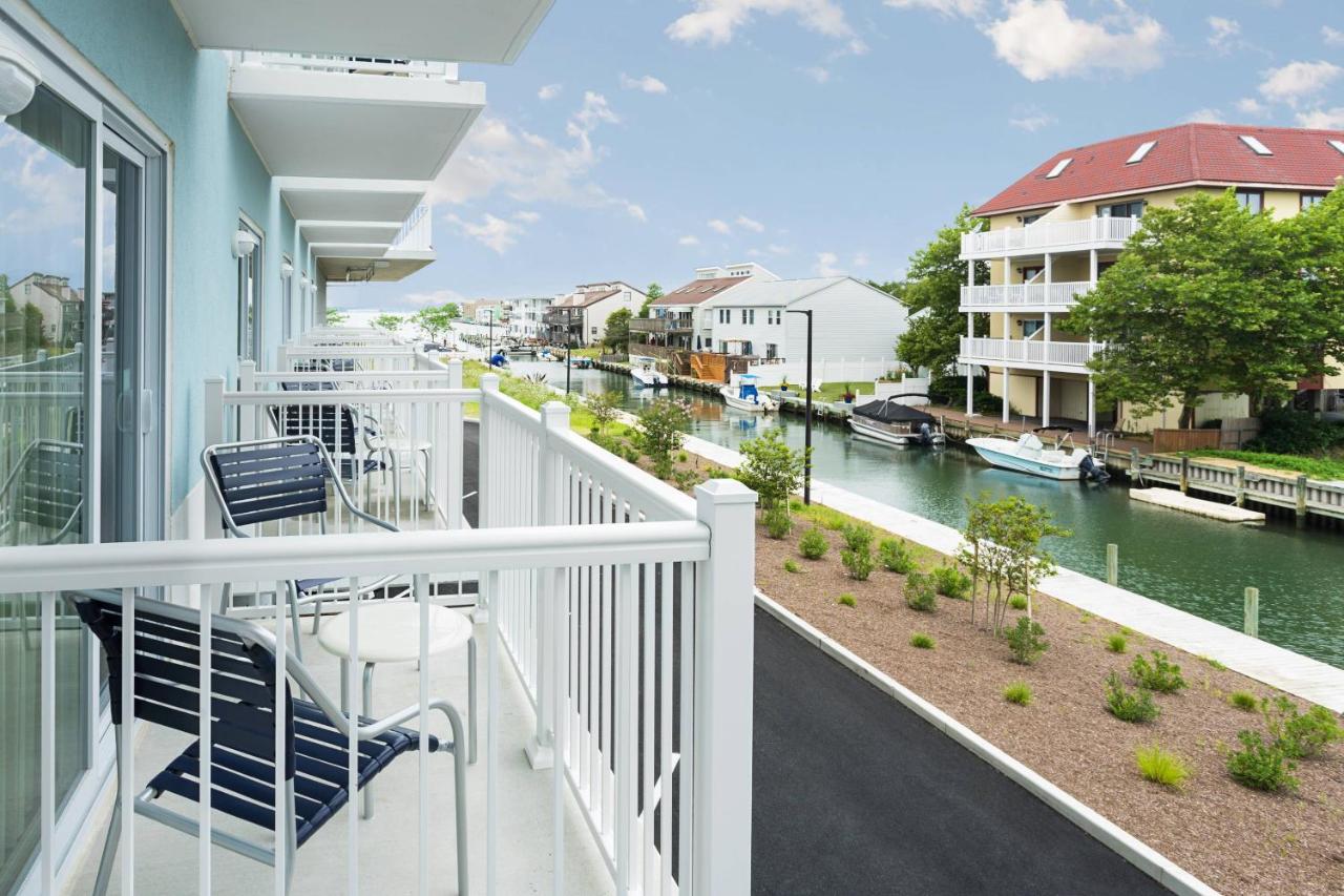 King Suite with Balcony at Fairfield Inn & Suites by Marriott Ocean City