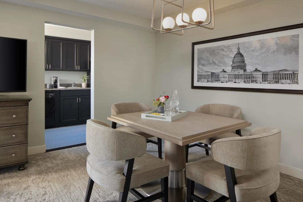 | Capitol Hill Hotel