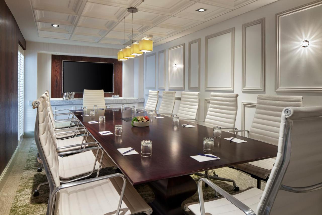 | Capitol Hill Hotel