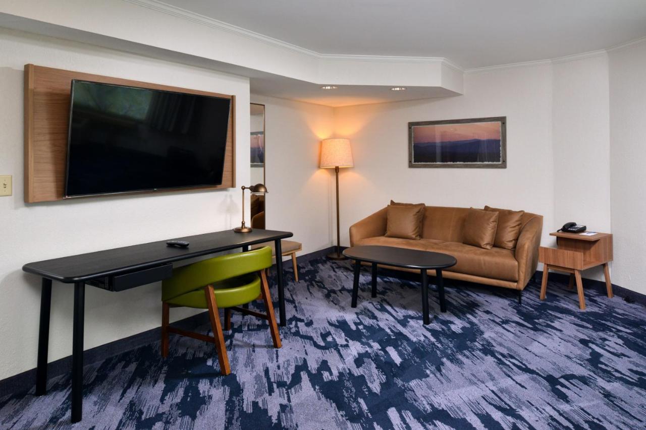 | Fairfield Inn & Suites Goshen Middletown