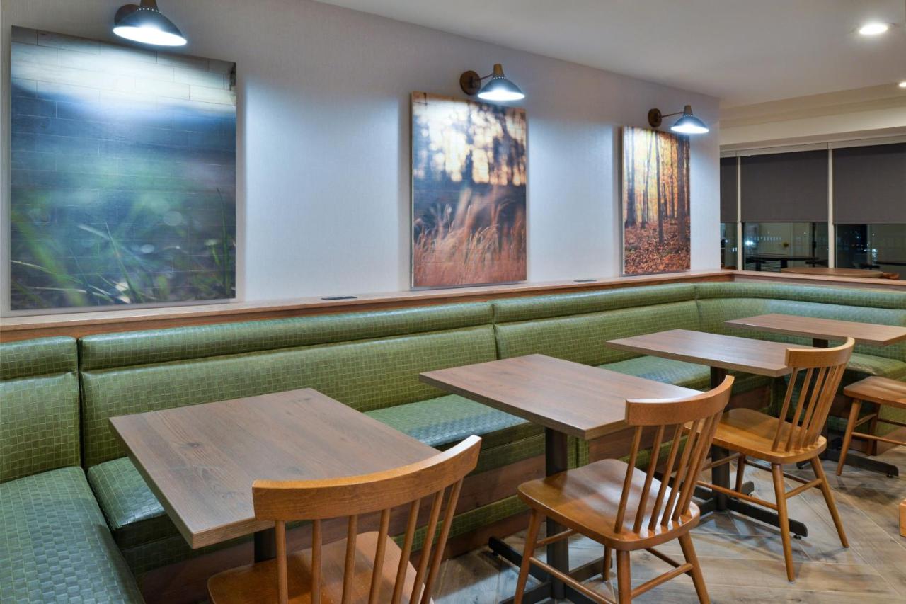 | Fairfield Inn & Suites Goshen Middletown