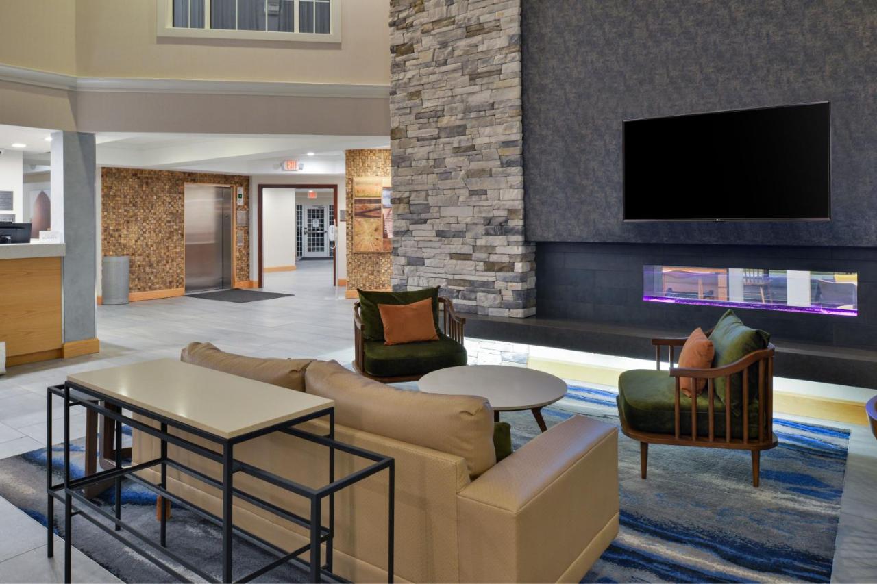 | Fairfield Inn & Suites Goshen Middletown