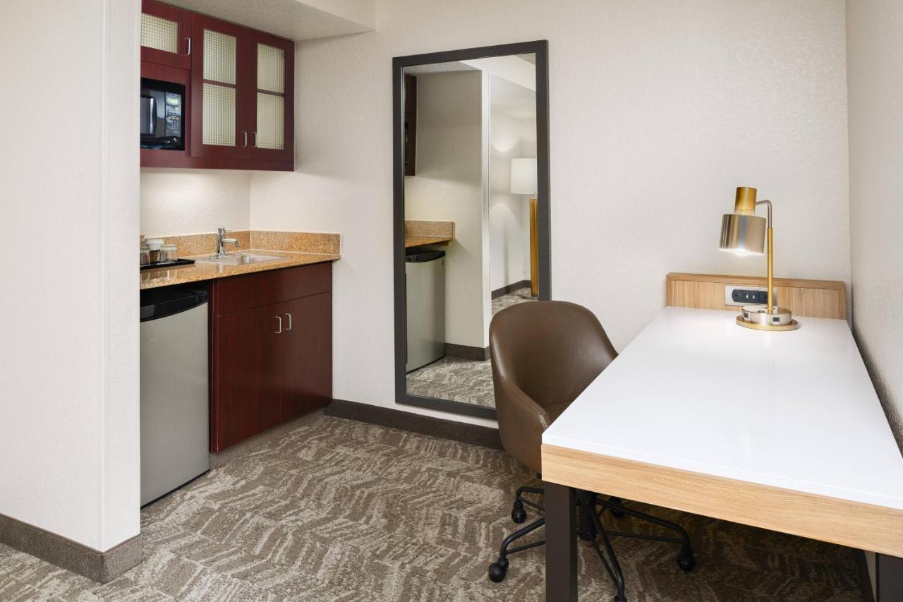 King Suite with Sofa Bed at SpringHill Suites Houston Hobby Airport