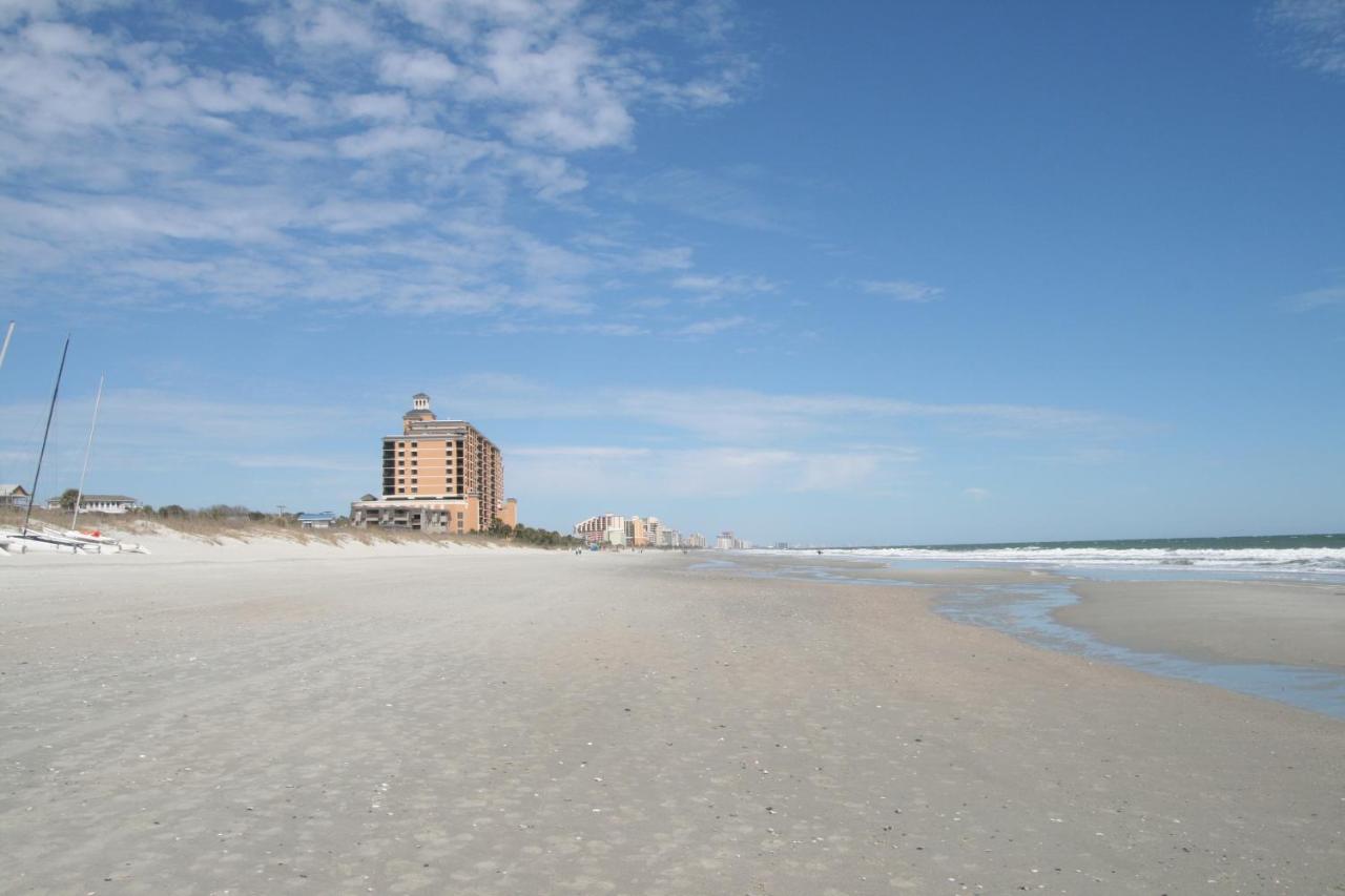 | Cabana Shores Hotel