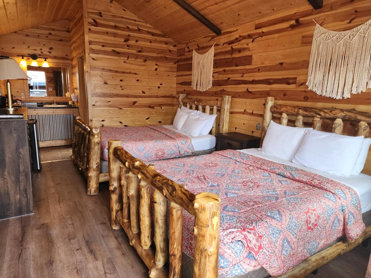 | Bryce Valley Lodging