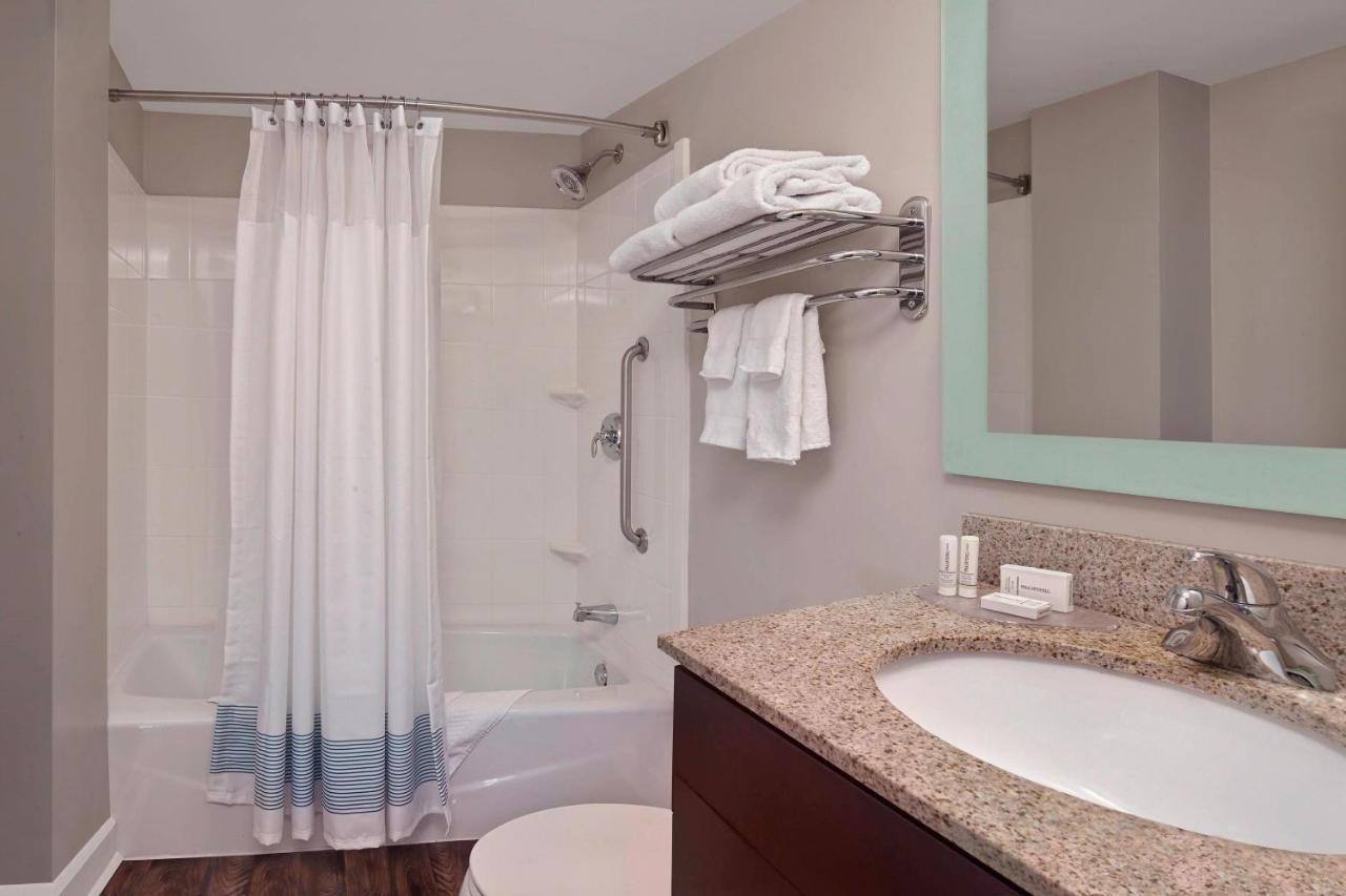 King Studio with Sofa Bed at TownePlace Suites by Marriott Albany Downtown/Medical Center