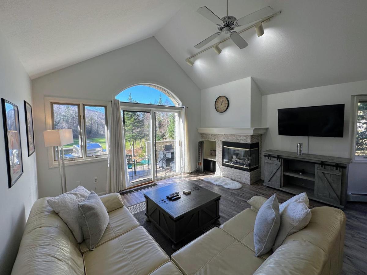 | F7 Comfortable golf course townhouse within walking distance of Mount Washington Hotel
