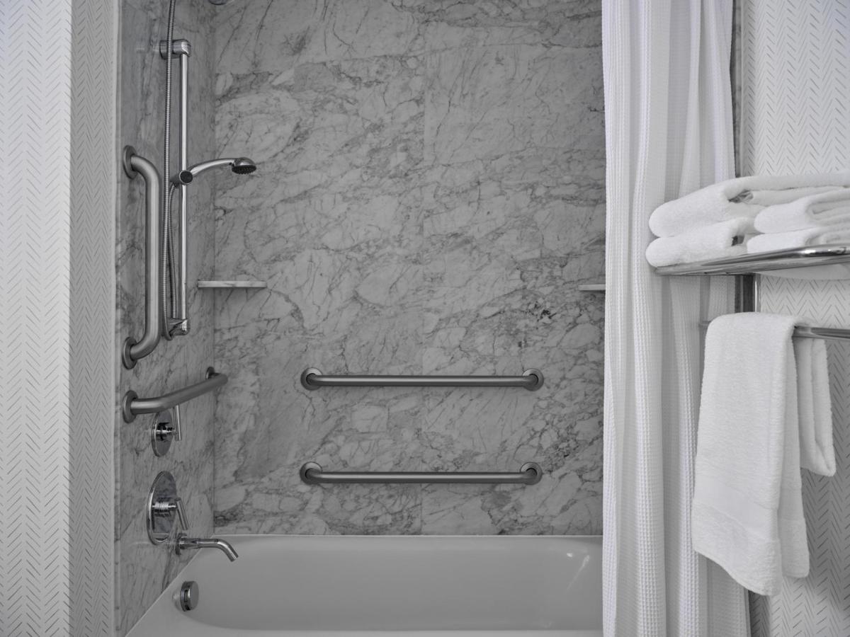  | Six South St. Hotel