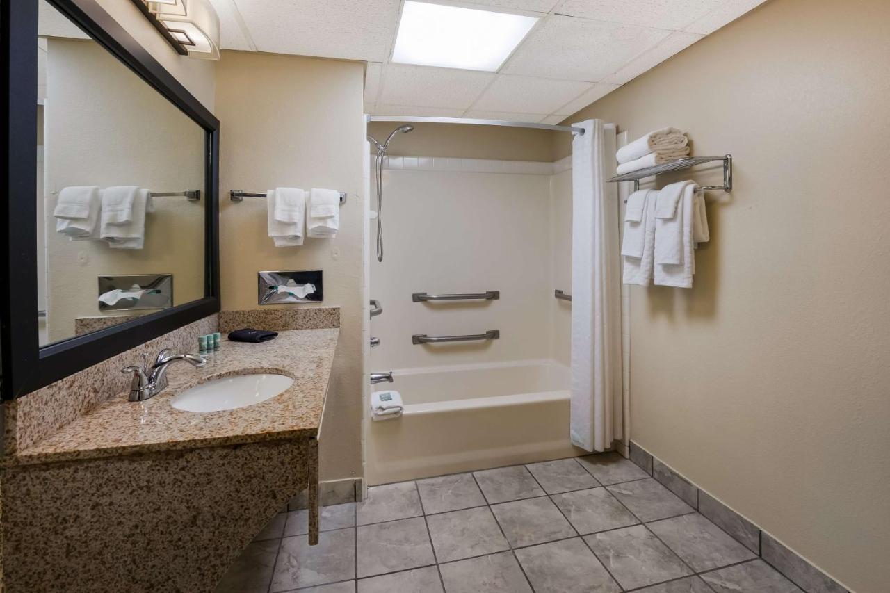| Best Western Milton Inn