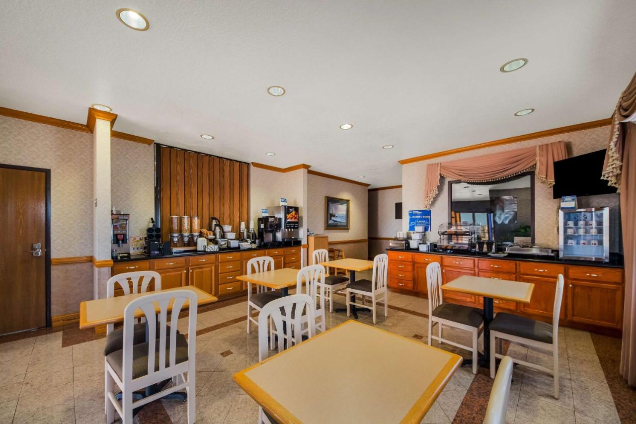 | SureStay Hotel by Best Western Falfurrias