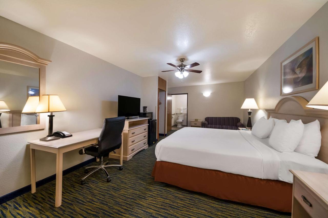 | SureStay Hotel by Best Western Falfurrias