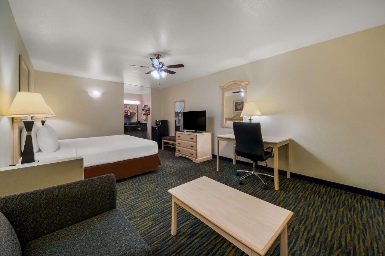  | SureStay Hotel by Best Western Falfurrias