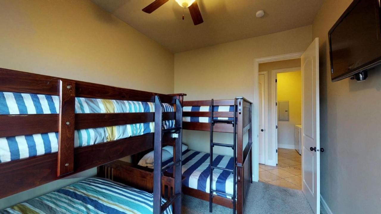 | D2-Room To Spare-Second Floor 3-Bedroom Sunset View
