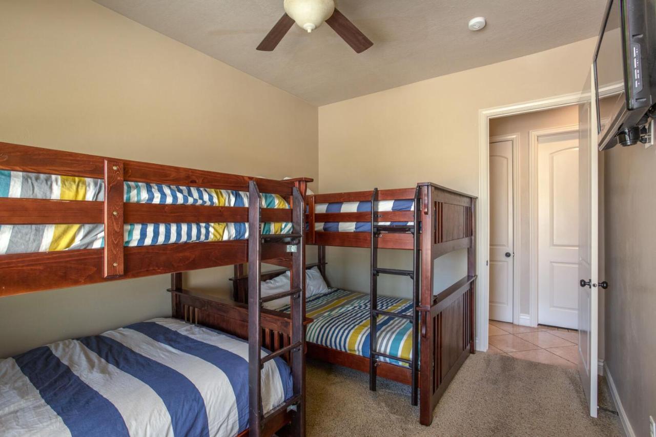 | D2-Room To Spare-Second Floor 3-Bedroom Sunset View