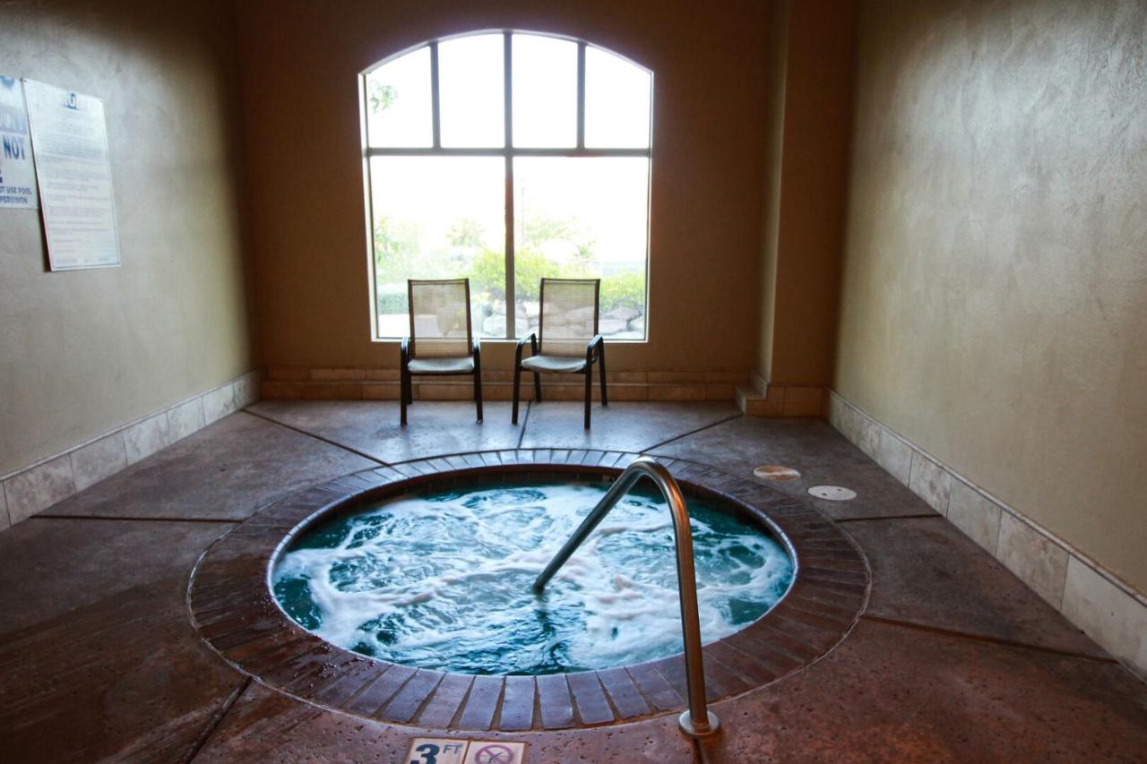 | D2-Room To Spare-Second Floor 3-Bedroom Sunset View