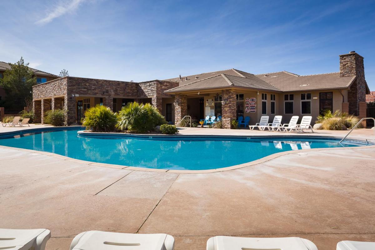 | D2-Room To Spare-Second Floor 3-Bedroom Sunset View