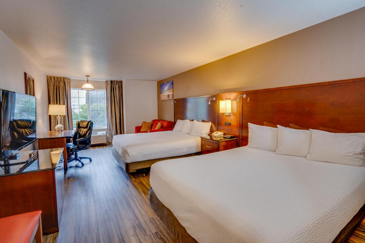 Queen Room with Two Queen Beds at The Ashley Inn & Suites