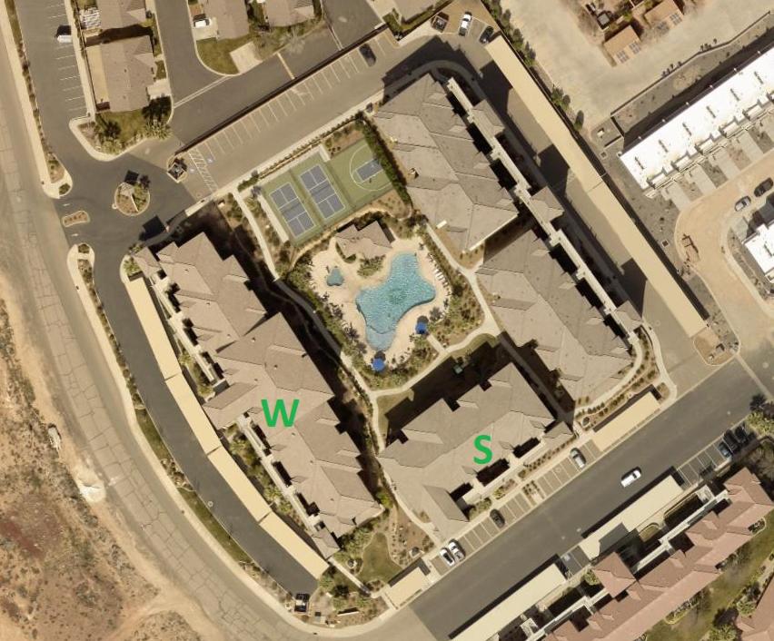 | W307 Third Floor 3-bedroom Pool View