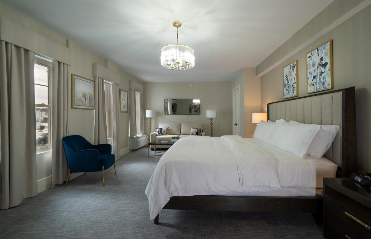 | Orange Inn Boutique Hotel