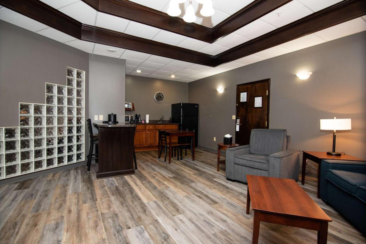  | Best Western Plus Plattsburgh